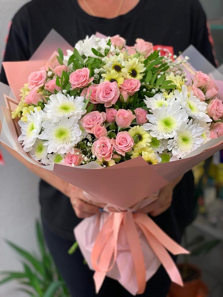Букет цветов из: Розы и Хризантемы в Алапаевске