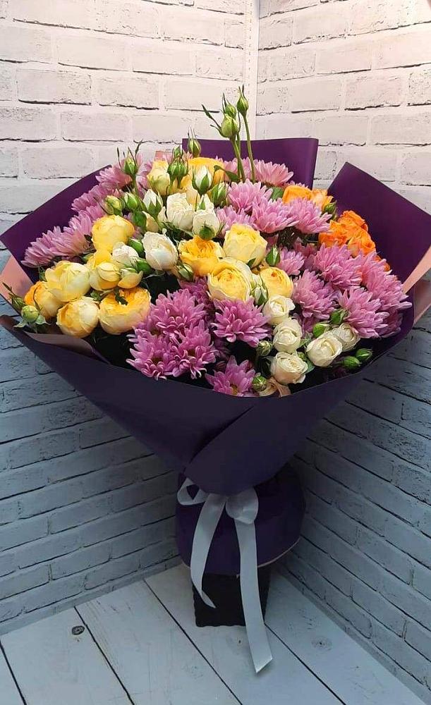 Букет цветов из: Хризантемы и Розы в Алапаевске