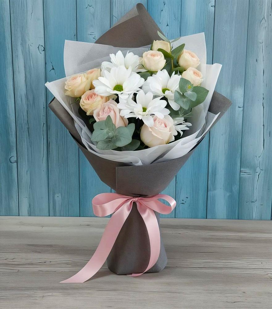 Букет цветов из: Хризантемы и Розы в Алапаевске