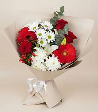 Букет цветов из:  Розы, Хризантемы, Герберы и Лилии в Алапаевске