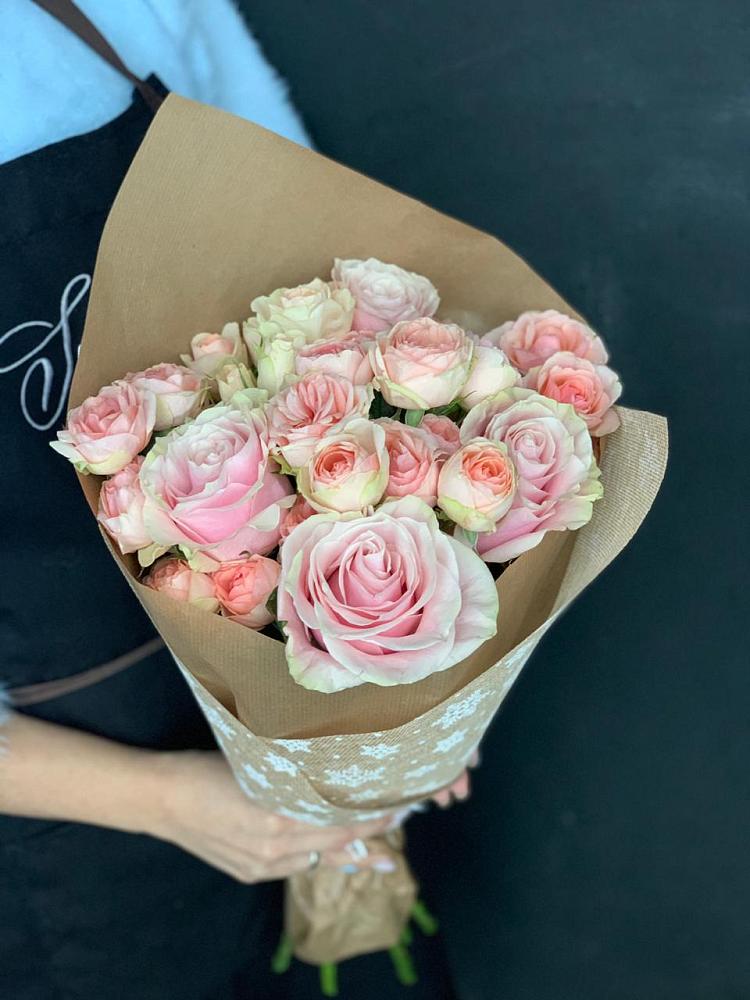 Букет цветов из: Хризантемы и Розы в Алапаевске