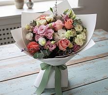 Букет цветов из:  Розы, Лизиантусы и Гвоздики в Алапаевске