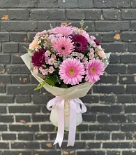 Букет цветов из:  Герберы и Хризантемы #REPLACE_PRED# Алапаевске
