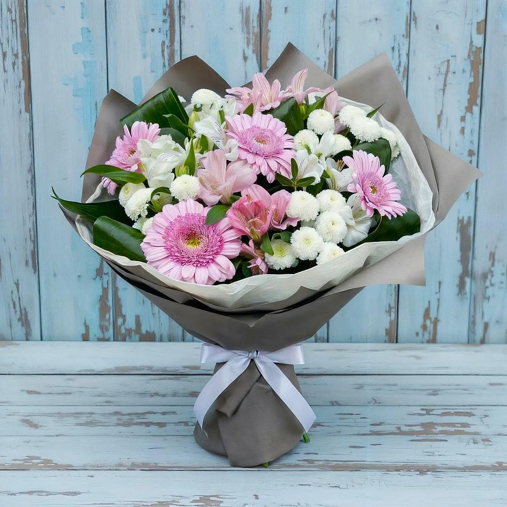 Букет цветов из: Герберы, Альстромерии и Хризантемы в Алапаевске