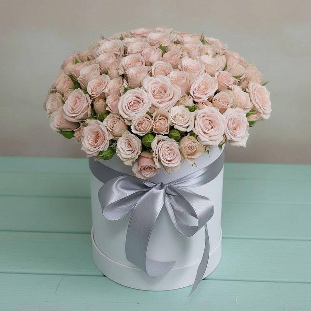 Цветочная композиция из Розы в шляпной коробке в Алапаевске